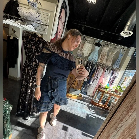 Self-Portrait Navy Lace Blouse - Picture 9 of 9